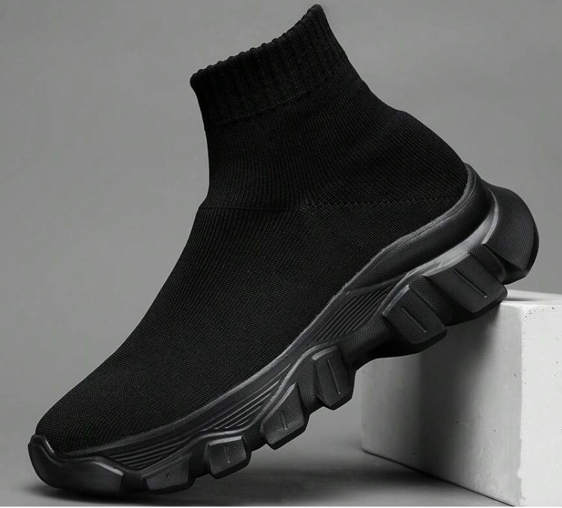 Men Casual Solid Color Versatile Knit Sneaker