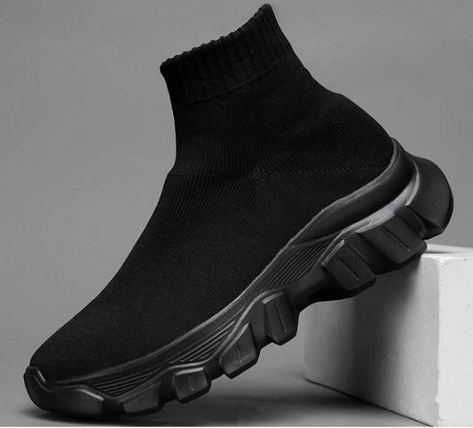 Men Casual Solid Color Versatile Knit Sneaker